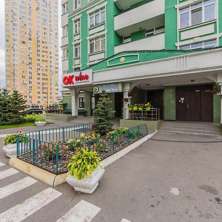 키예프 1 Поверх Ж К Паркові Озера Метро Дарниця 아파트 외부 사진